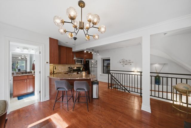 2013 W Crystal Street 1F, Chicago, IL 60622