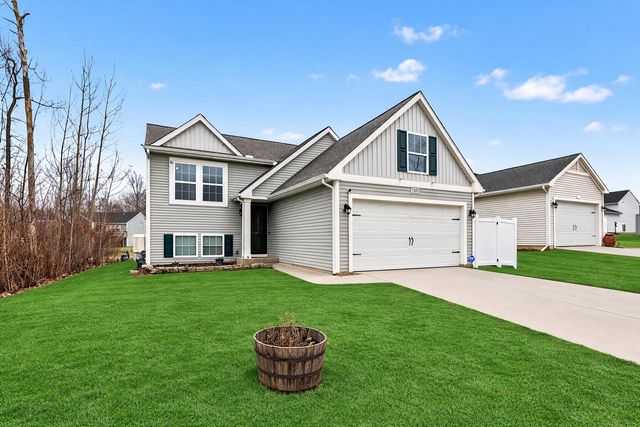 72157 Beacon Court, South Haven, MI 49090