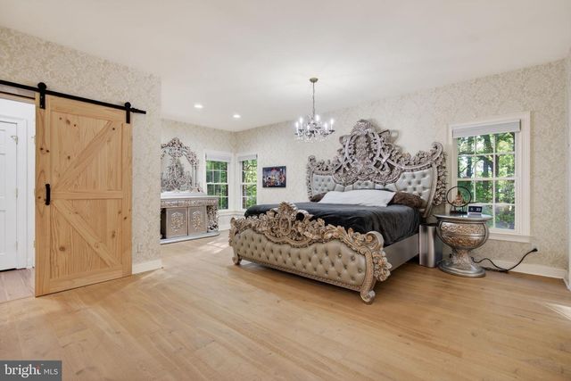 344 WHIG LN, Pilesgrove, NJ 08098
