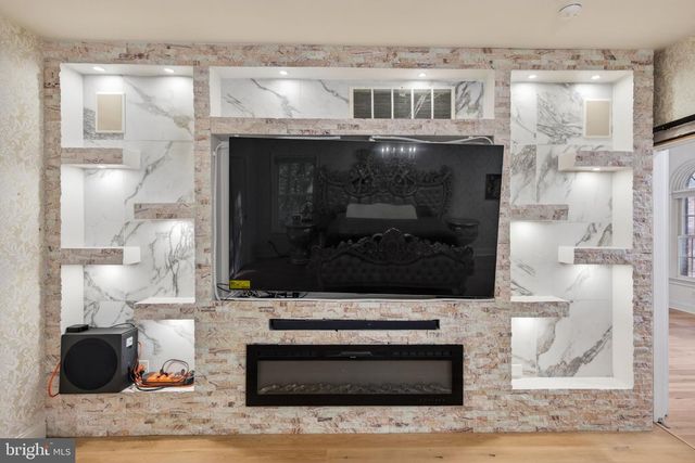 344 WHIG LN, Pilesgrove, NJ 08098
