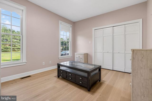 344 WHIG LN, Pilesgrove, NJ 08098