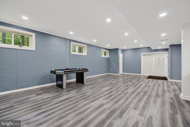 344 WHIG LN, Pilesgrove, NJ 08098
