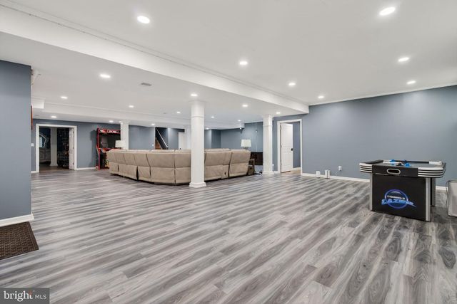 344 WHIG LN, Pilesgrove, NJ 08098