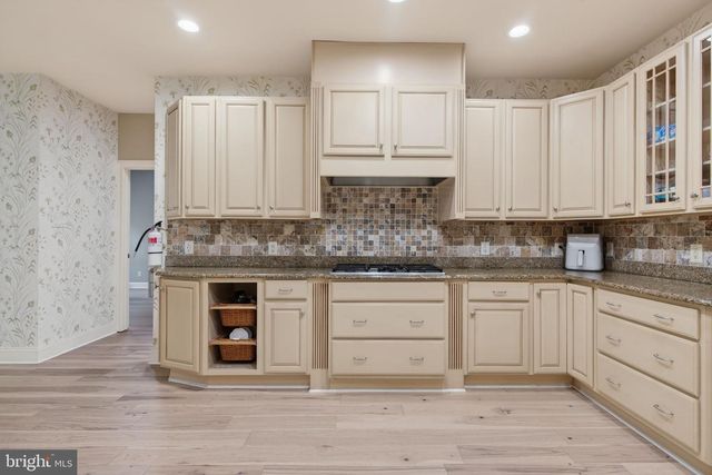 344 WHIG LN, Pilesgrove, NJ 08098