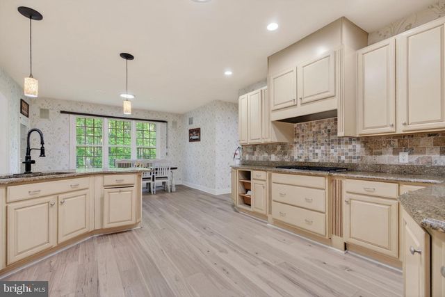 344 WHIG LN, Pilesgrove, NJ 08098