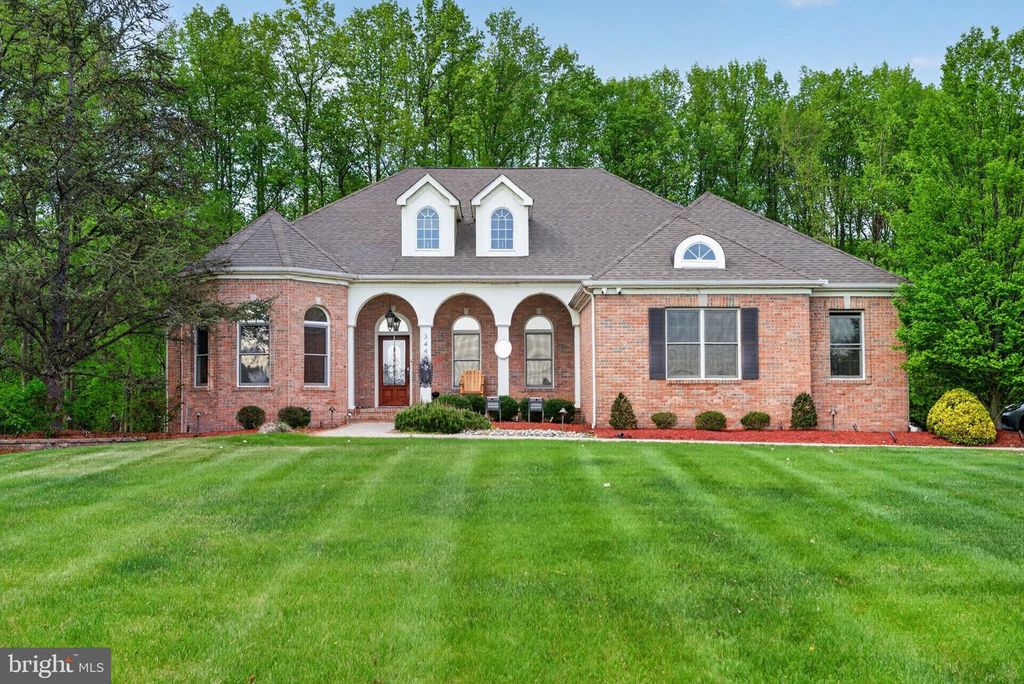 344 WHIG LN, Pilesgrove, NJ 08098