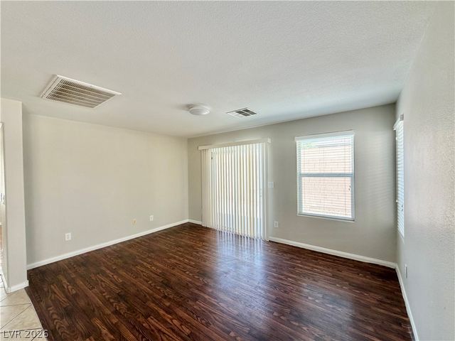 6435 Sean Creek Street, Las Vegas, NV 89149