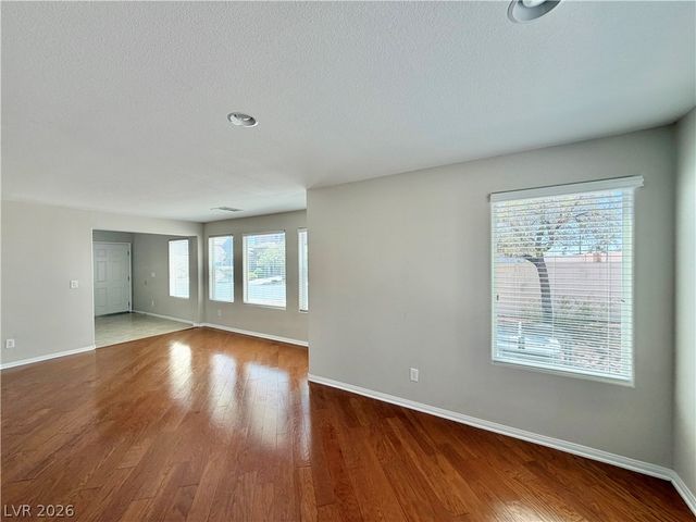 6435 Sean Creek Street, Las Vegas, NV 89149
