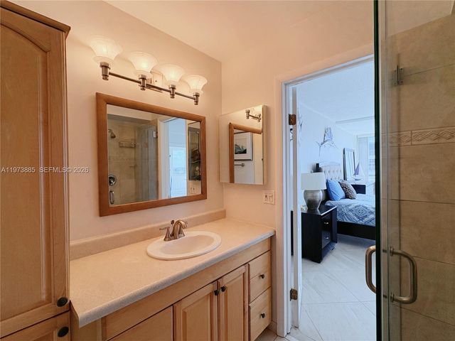 3100 NE 49th St 1010, Fort Lauderdale, FL 33308