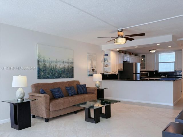 3100 NE 49th St 1010, Fort Lauderdale, FL 33308