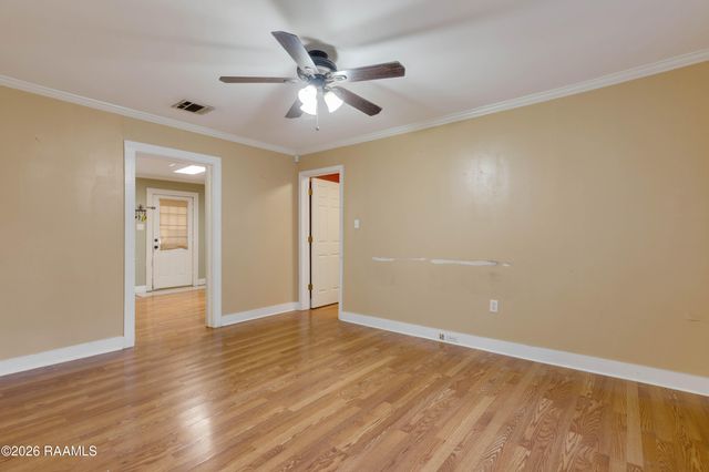 500 Mcilhenny Street, New Iberia, LA 70563