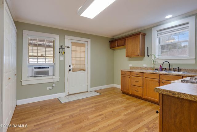 500 Mcilhenny Street, New Iberia, LA 70563