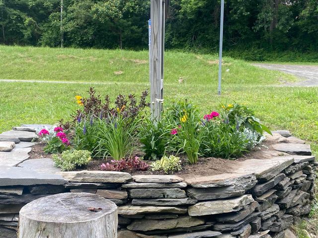 5863 Vermont Route 14, Royalton, VT 05068