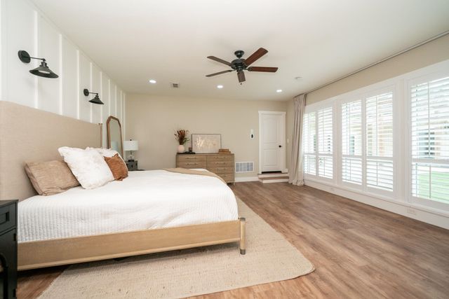 1200 Azalea Dr, Longview, TX 75605