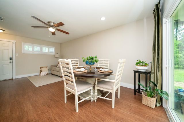 1200 Azalea Dr, Longview, TX 75605
