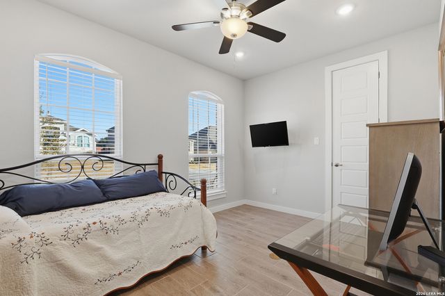 106 Branson Falls, Boerne, TX 78006