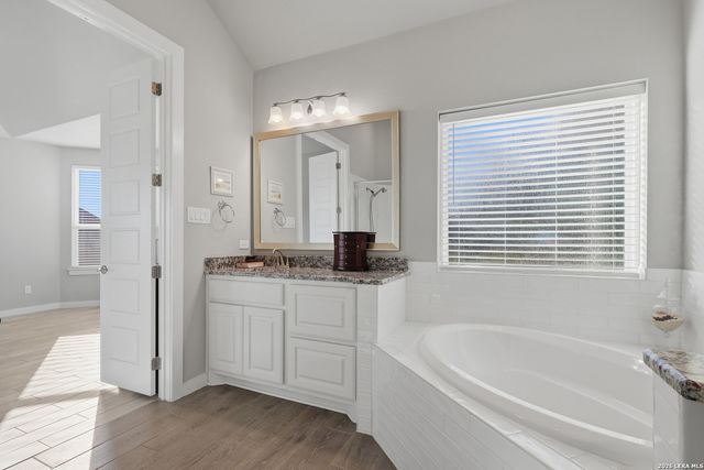 106 Branson Falls, Boerne, TX 78006