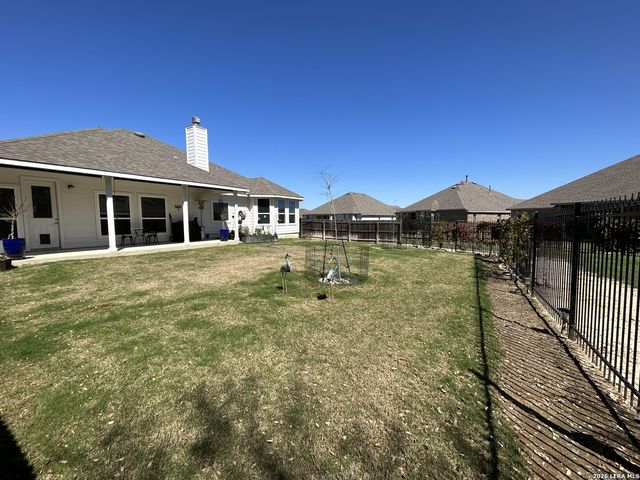 106 Branson Falls, Boerne, TX 78006