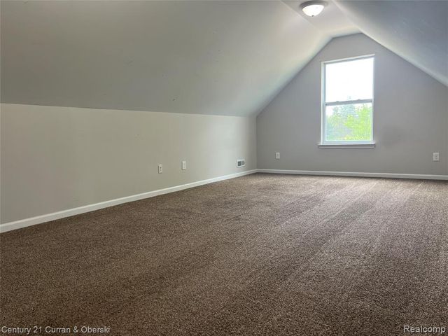 3493 Silver Stone Drive 5, Milford, MI 48380