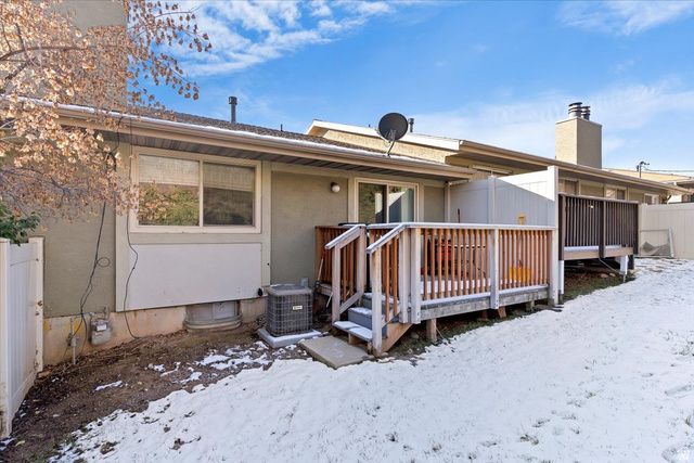 1916 E 5625 S, South Ogden, UT 84403