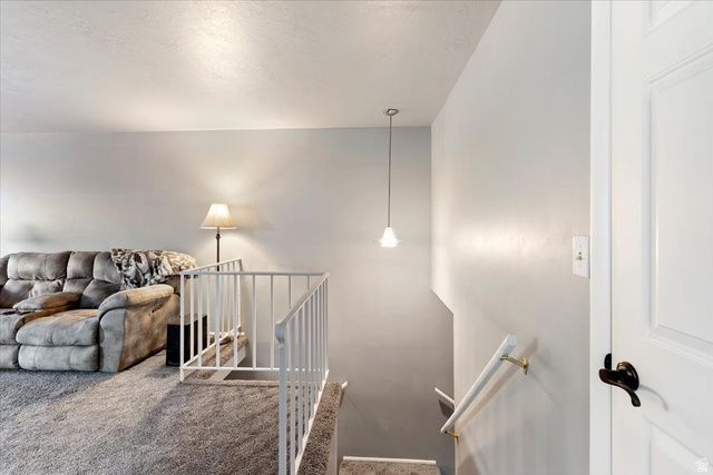 1916 E 5625 S, South Ogden, UT 84403