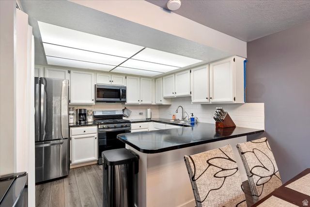 1916 E 5625 S, South Ogden, UT 84403