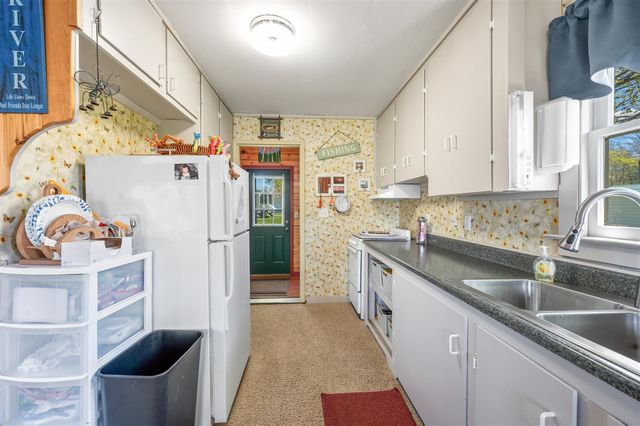 11035 Birchpark Drive, Stanwood, MI 49346