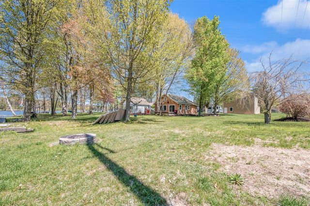 11035 Birchpark Drive, Stanwood, MI 49346