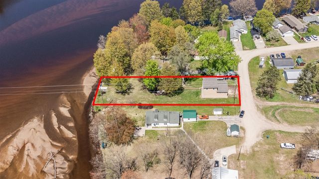 11035 Birchpark Drive, Stanwood, MI 49346