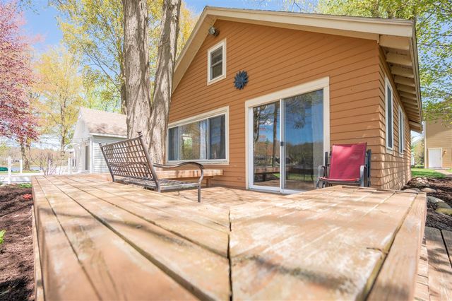 11035 Birchpark Drive, Stanwood, MI 49346