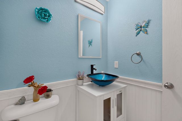 1333 Lauren Drive, Burleson, TX 76028