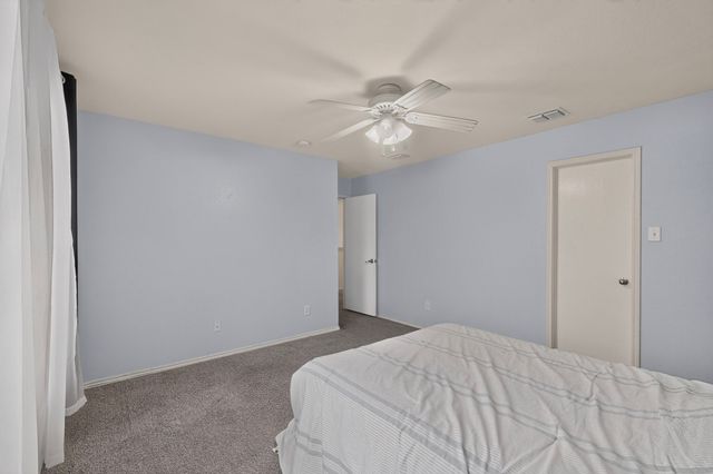 1333 Lauren Drive, Burleson, TX 76028