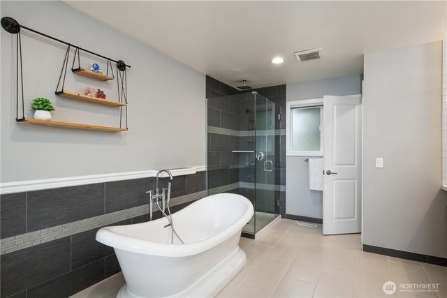 6524 S Hazel Street, Seattle, WA 98178