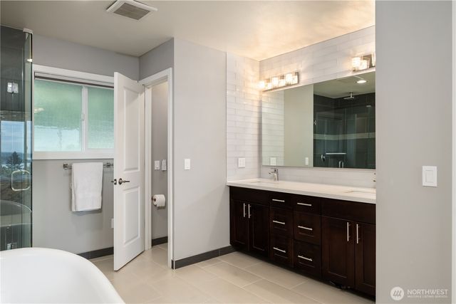 6524 S Hazel Street, Seattle, WA 98178