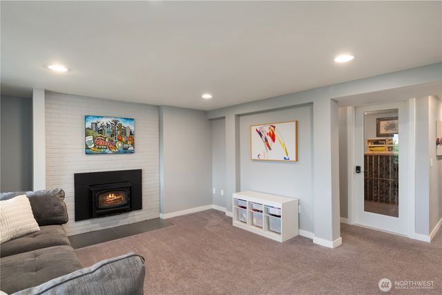 6524 S Hazel Street, Seattle, WA 98178