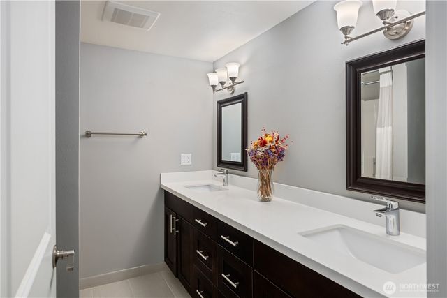 6524 S Hazel Street, Seattle, WA 98178