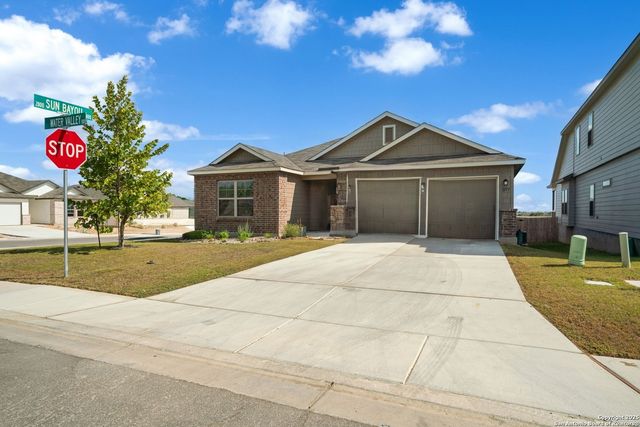 1177 Water Valley, Seguin, TX 78155