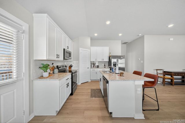 1177 Water Valley, Seguin, TX 78155