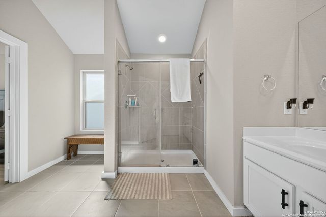 1177 Water Valley, Seguin, TX 78155