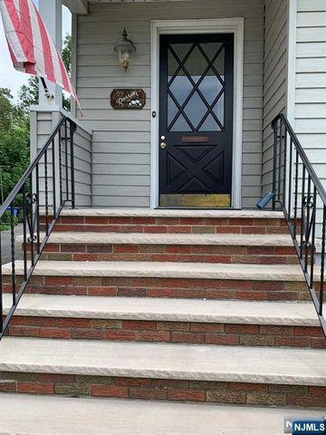 73 E Gouverneur Avenue, Rutherford, NJ 07070