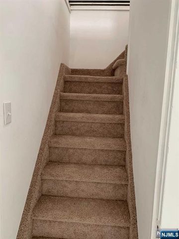 73 E Gouverneur Avenue, Rutherford, NJ 07070