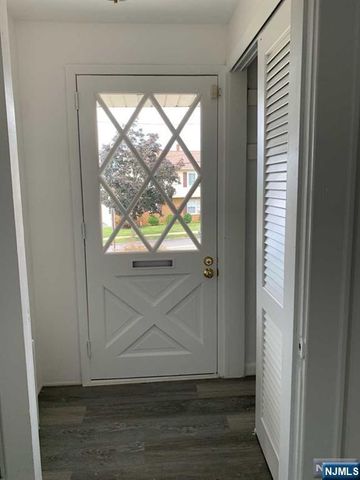 73 E Gouverneur Avenue, Rutherford, NJ 07070