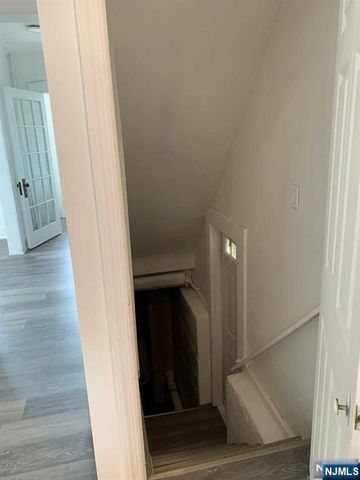 73 E Gouverneur Avenue, Rutherford, NJ 07070
