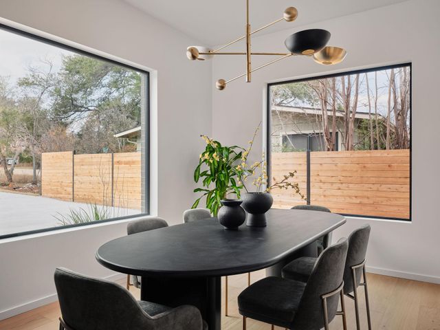 6411 Cary DR, Austin, TX 78757