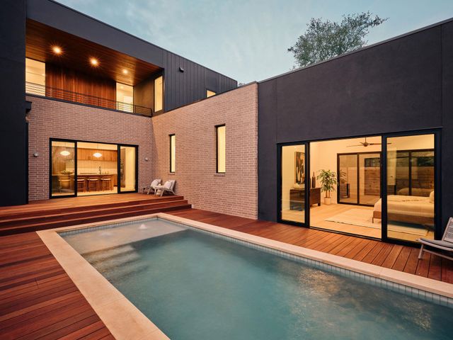 6411 Cary DR, Austin, TX 78757