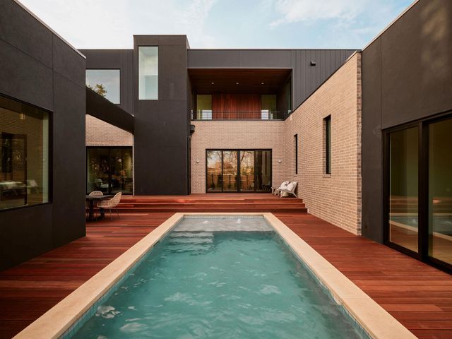 6411 Cary DR, Austin, TX 78757