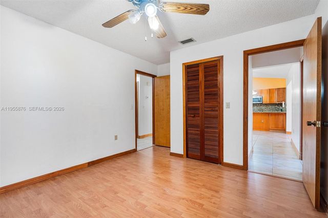 7476 SW 112th Pl, Miami, FL 33173