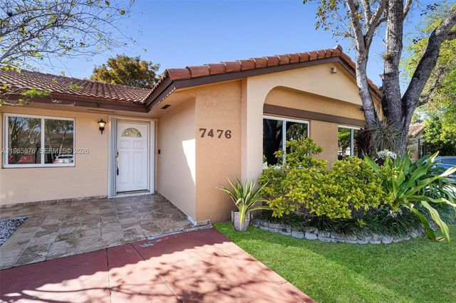 7476 SW 112th Pl, Miami, FL 33173