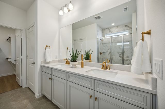 313 Snowbird Way, Mckinney, TX 75071