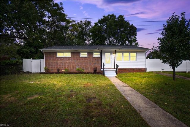 2922 E Little Creek RD, Norfolk, VA 23518